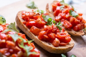 Bruschetta mit Tomatensalsa