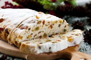 Pistazienstollen mit Persipan
